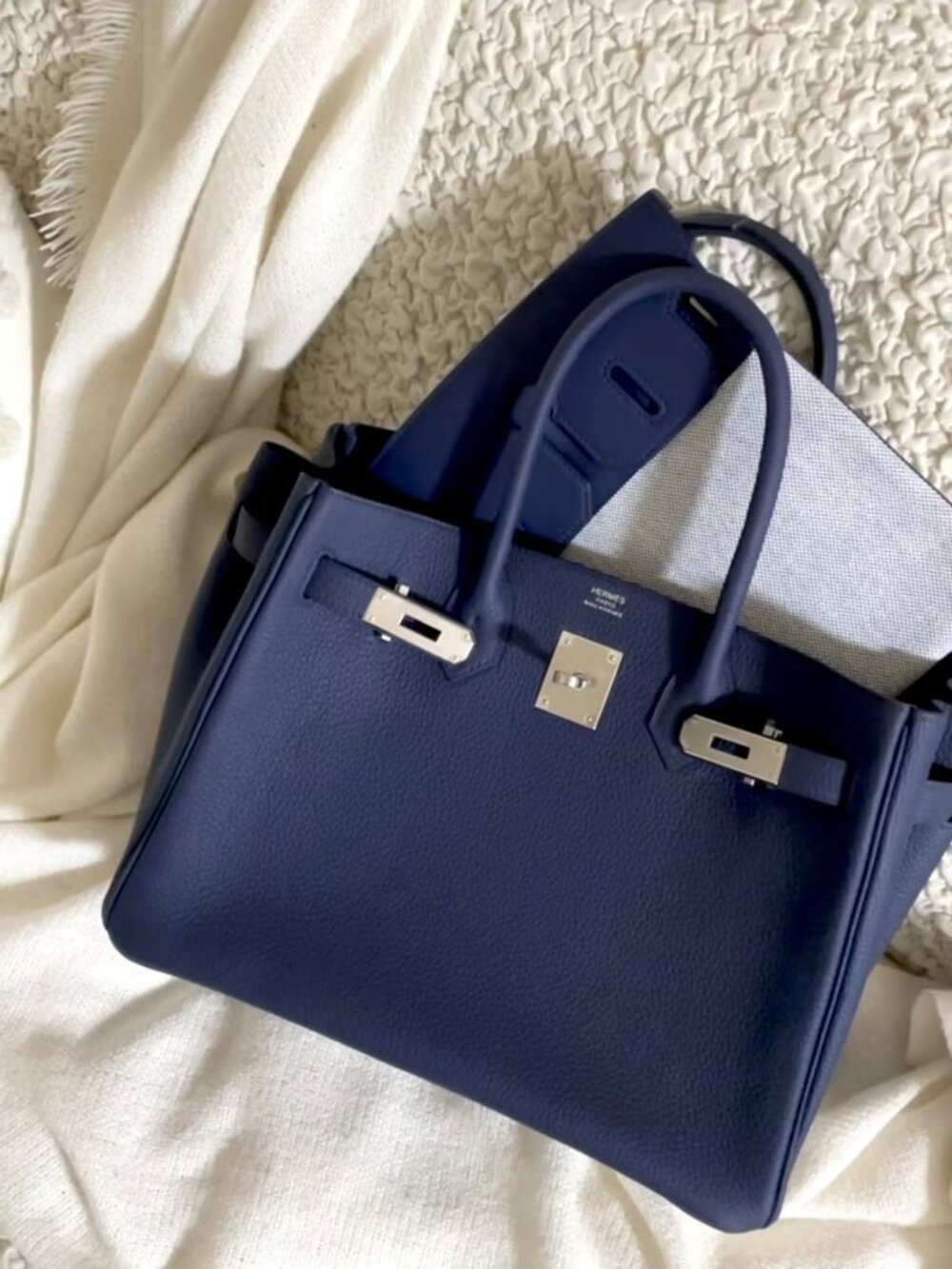 Classic Hermes Bags: A Stylish and Versatile Choice for Elegance